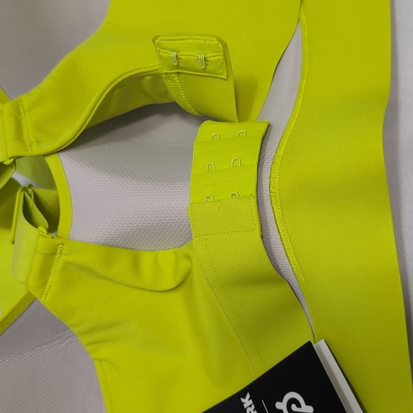 Rare adidas Ivy Park x Peloton Neon Yellow Sports Bra - SAMPLE - NWT. - Picture 5 of 9